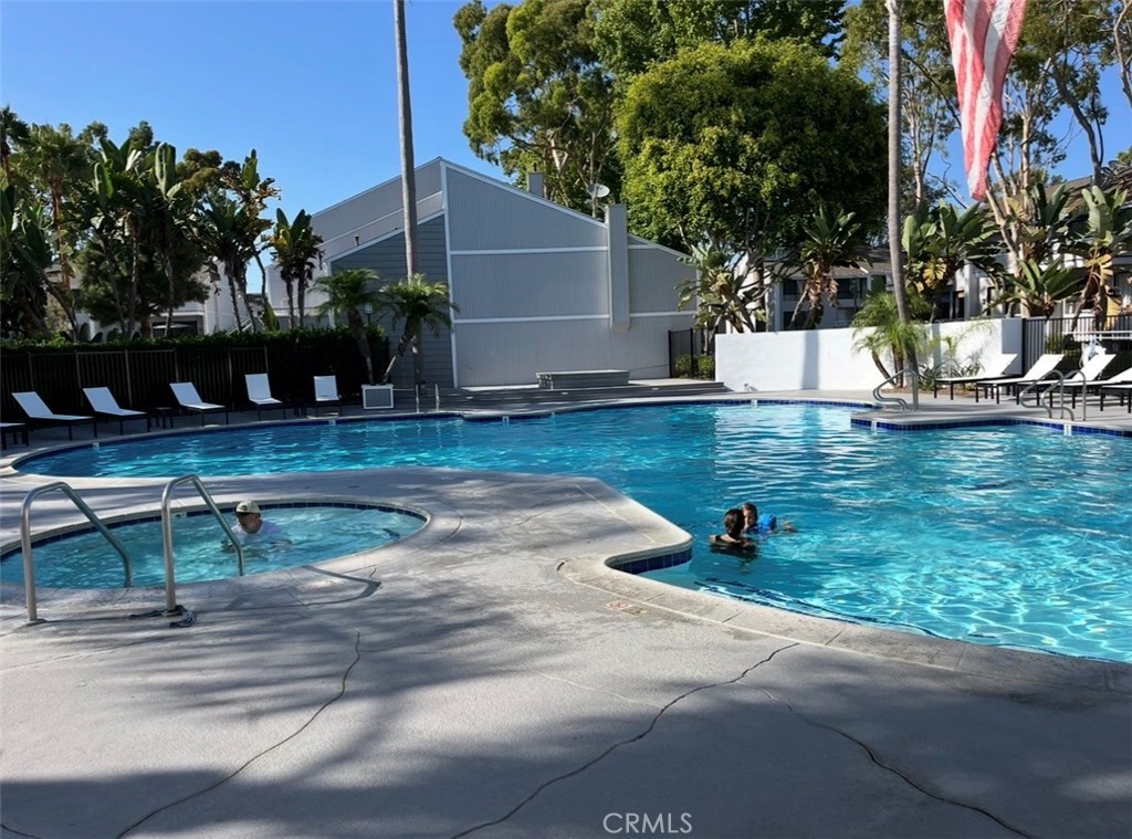 Pool and Jacuzzi - 14 Gretel Court 130, Newport Beach CA 92663 - photo 27