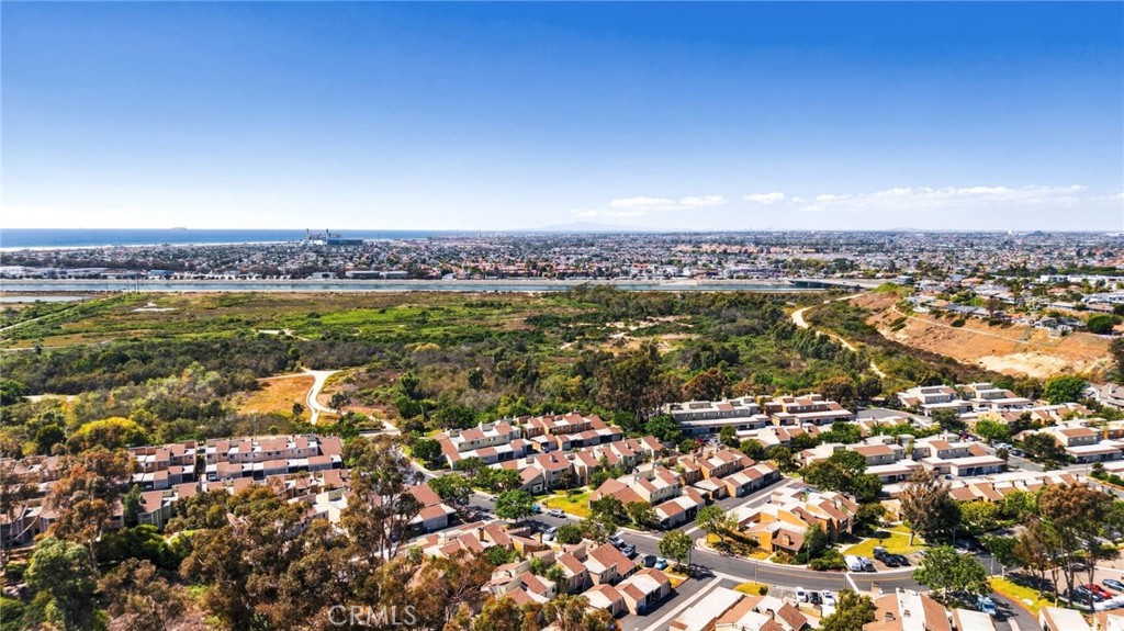 14 Surfside Ct Court, Newport Beach CA 92663 - photo 30
