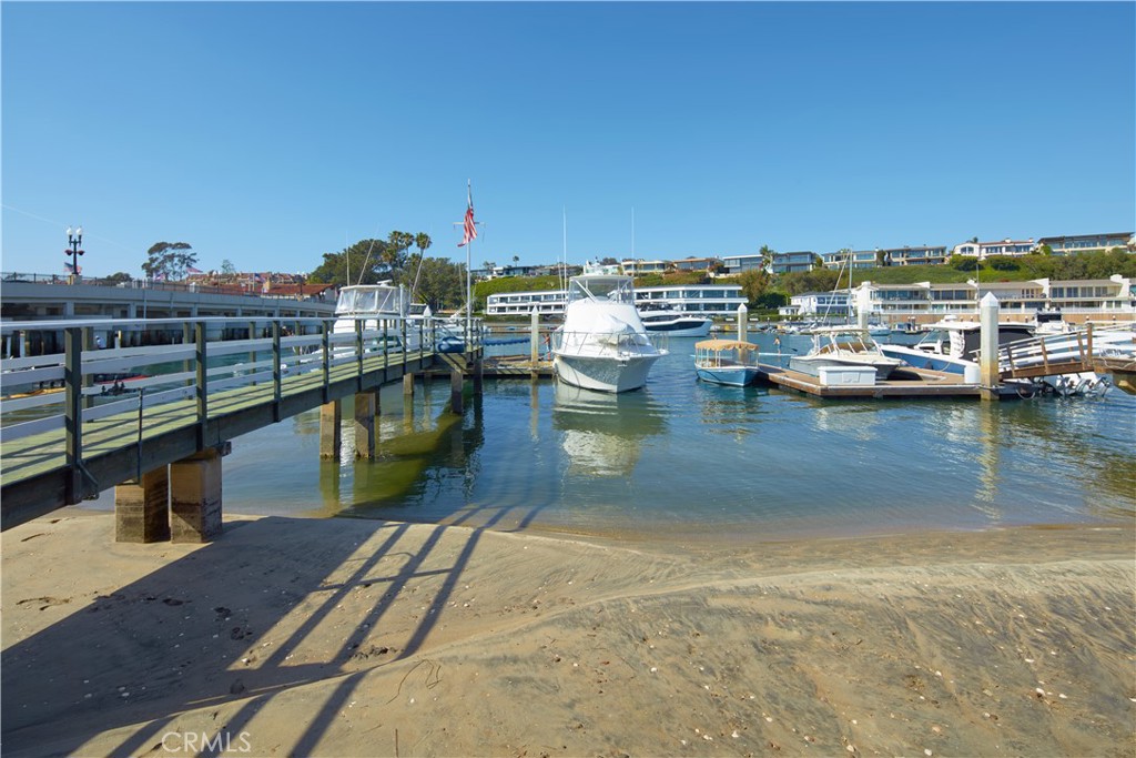 1407 N Bay Front, Newport Beach CA 92662 - photo 5