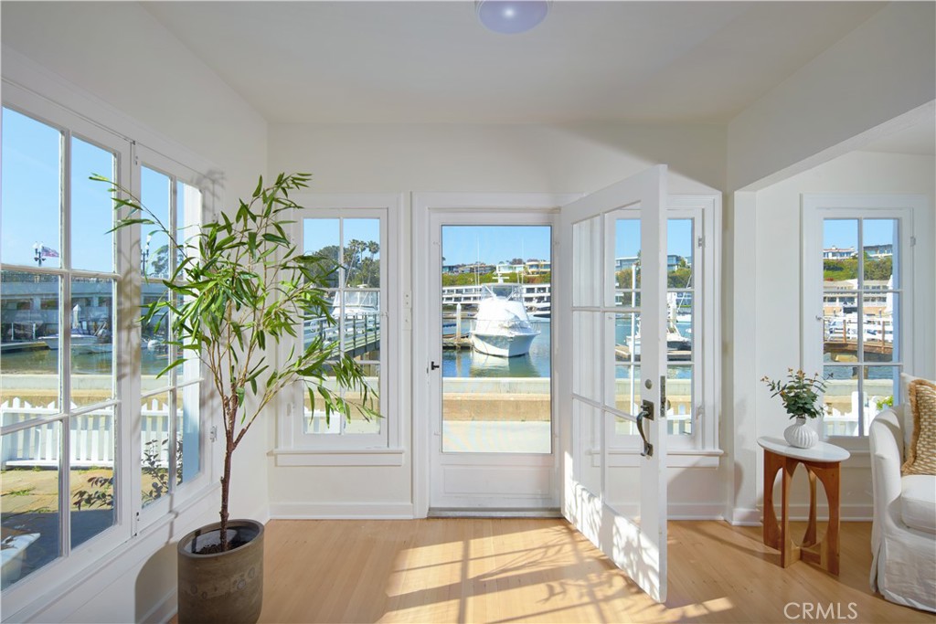 1407 N Bay Front, Newport Beach CA 92662 - photo 8