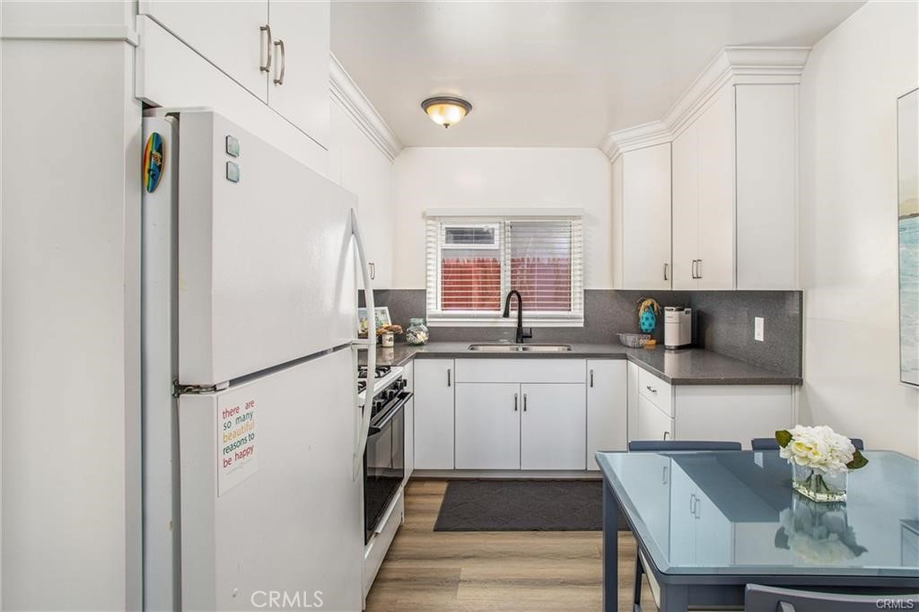 Unit 2 Kitchen - 1408 W Oceanfront, Newport Beach CA 92661 - photo 13
