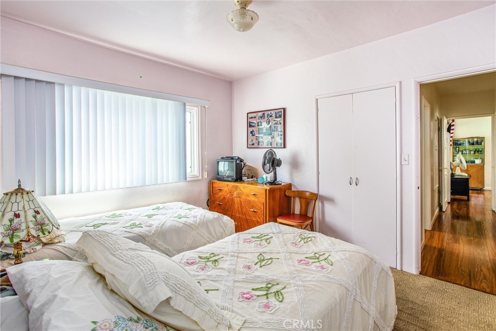 Unit 3 Bedroom down stairs - 1408 W Oceanfront, Newport Beach CA 92661 - photo 17