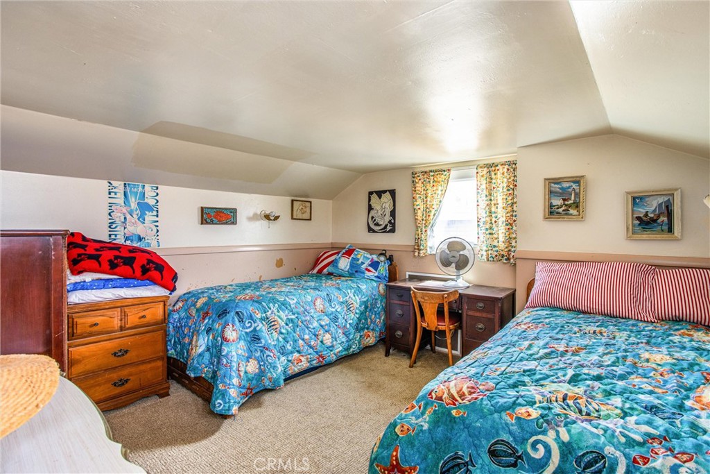 Unit 3 upstairs bedroom (1) - 1408 W Oceanfront, Newport Beach CA 92661 - photo 19