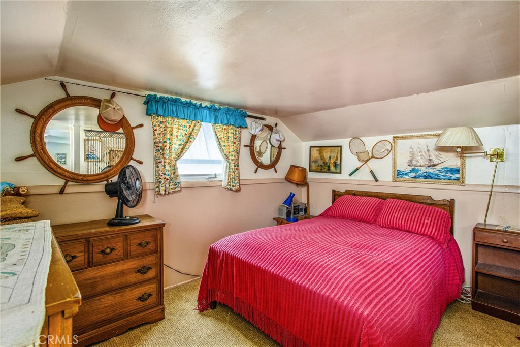 Unit 3 upstairs bedroom (2) - 1408 W Oceanfront, Newport Beach CA 92661 - photo 20