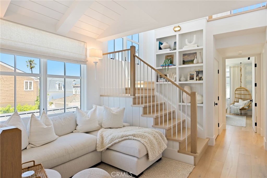 1416 E Balboa Boulevard, Newport Beach CA 92661 - photo 13