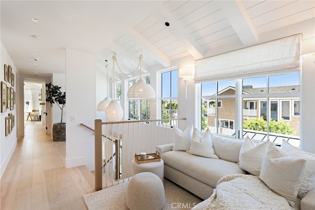 1416 E Balboa Boulevard, Newport Beach CA 92661 - photo 14