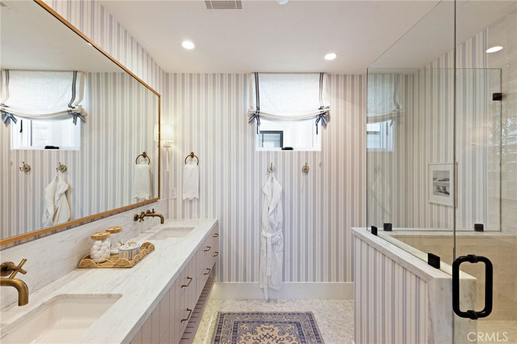 1416 E Balboa Boulevard, Newport Beach CA 92661 - photo 23