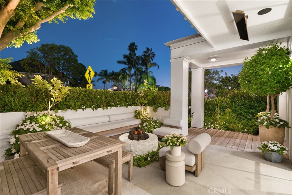 1416 E Balboa Boulevard, Newport Beach CA 92661 - photo 39