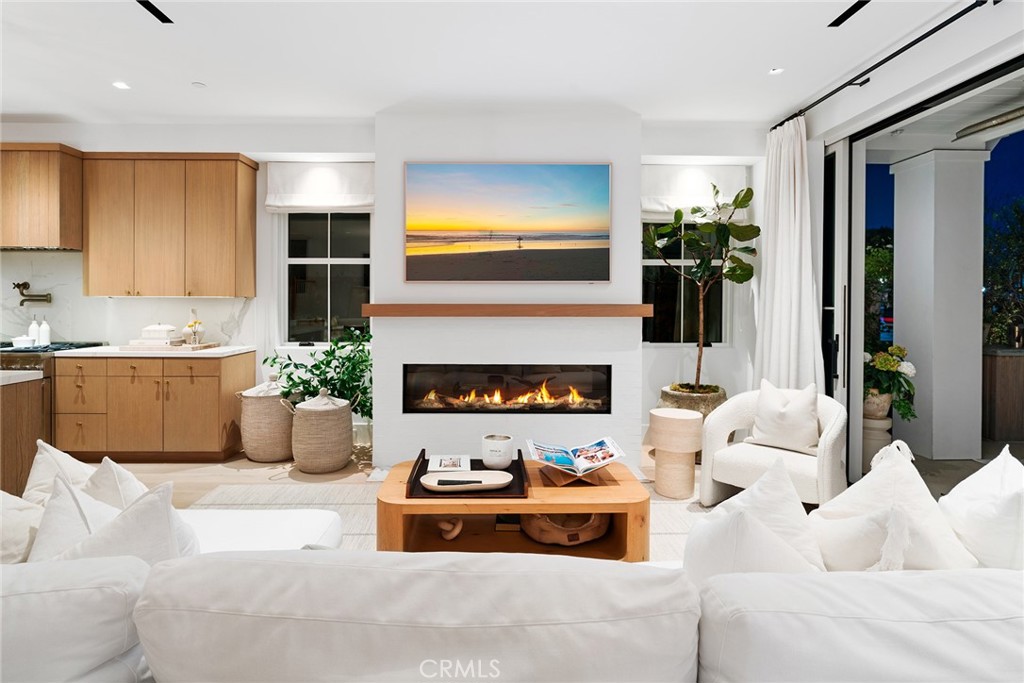 1416 E Balboa Boulevard, Newport Beach CA 92661 - photo 42