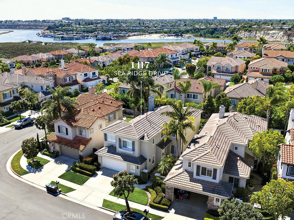 Home located second from the corner - 1417 SEA RIDGE Drive, Newport Beach CA 92660 - photo 26