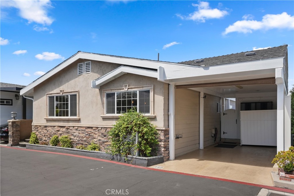 142 Liberty, Newport Beach CA 92660 - photo 2