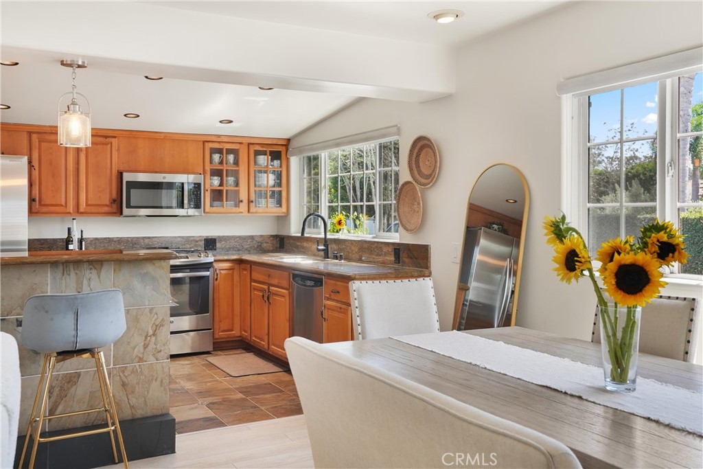 142 Liberty, Newport Beach CA 92660 - photo 12