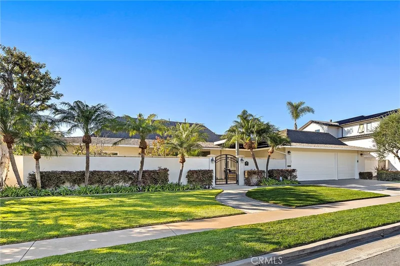 1423 Santiago Drive, Newport Beach, CA 92660