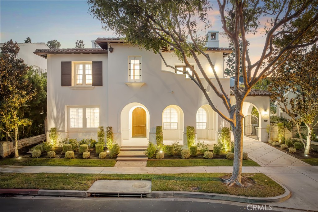 15 Boardwalk, Newport Beach CA 92660 - photo 2