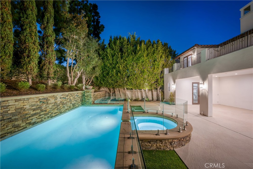 15 Boardwalk, Newport Beach CA 92660 - photo 5