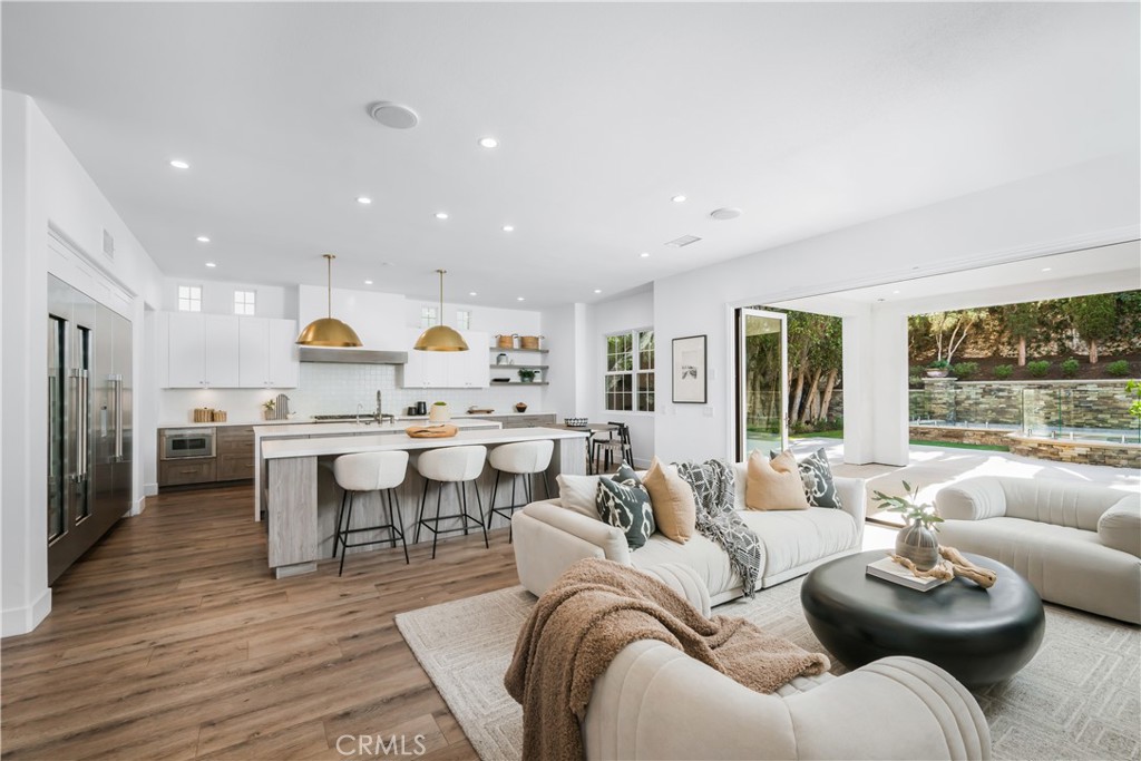 15 Boardwalk, Newport Beach CA 92660 - photo 6