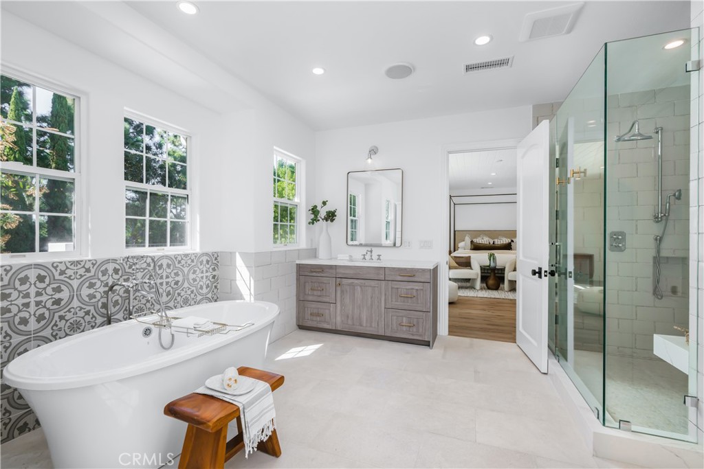 15 Boardwalk, Newport Beach CA 92660 - photo 25