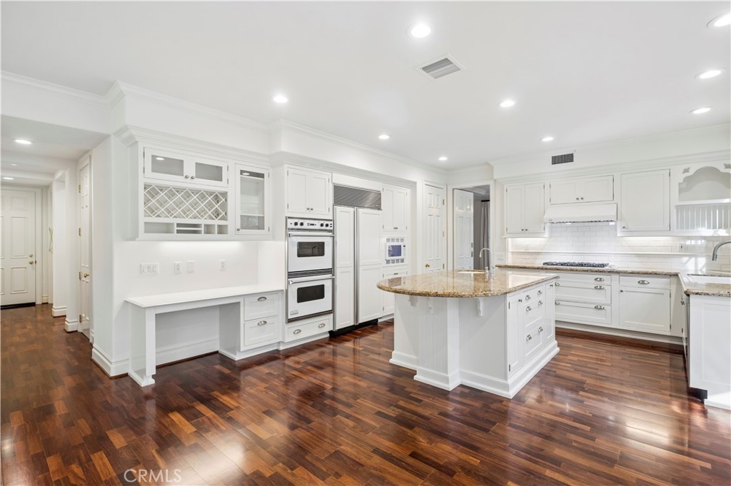 15 Jupiter Hills Drive, Newport Beach CA 92660 - photo 9