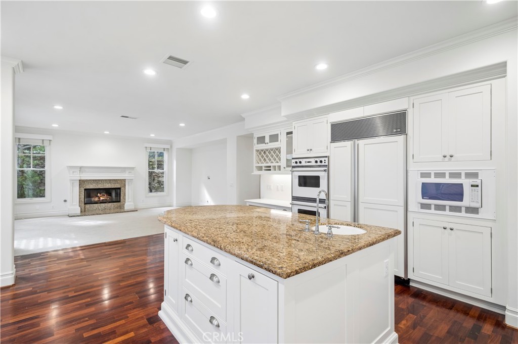 15 Jupiter Hills Drive, Newport Beach CA 92660 - photo 12