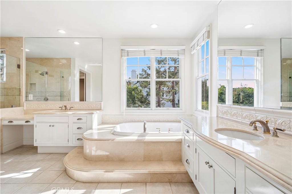 15 Jupiter Hills Drive, Newport Beach CA 92660 - photo 24