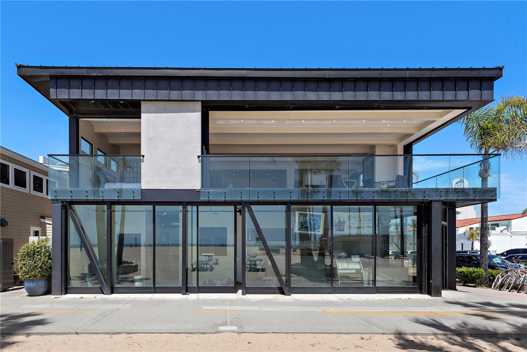 2-bedroom residence + office/bonus room - 1504 W Oceanfront 5, Newport Beach CA 92663 - photo 6