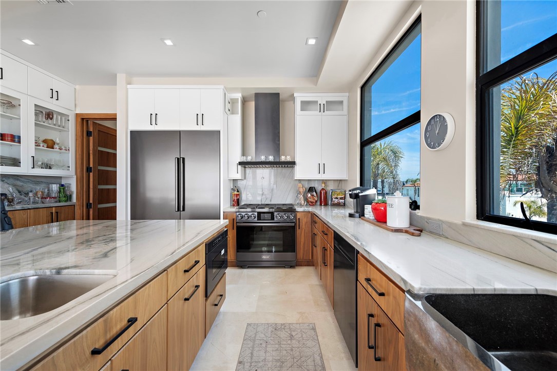 1504 W Oceanfront 5, Newport Beach CA 92663 - photo 15