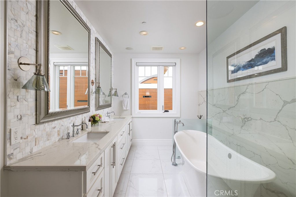 1508 E Balboa Boulevard, Newport Beach CA 92661 - photo 9
