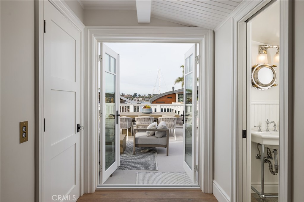 1508 E Balboa Boulevard, Newport Beach CA 92661 - photo 18