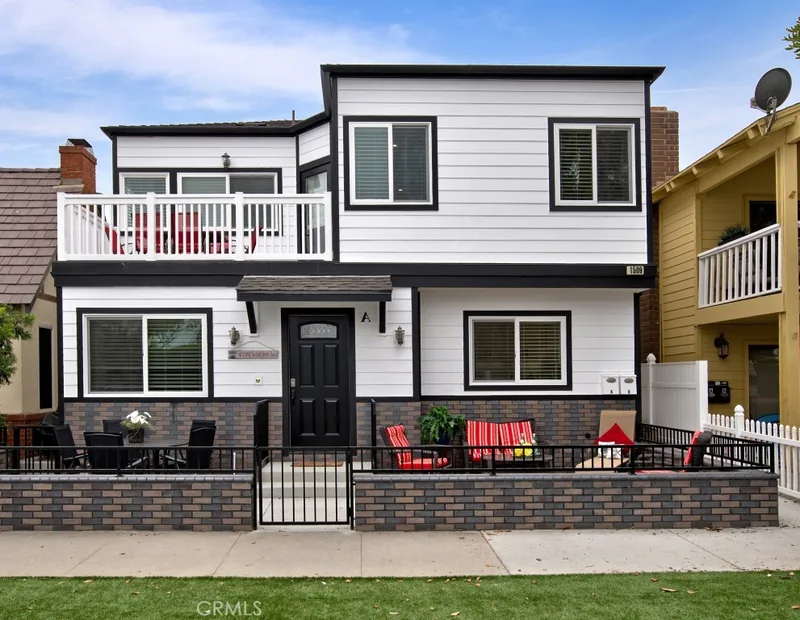 1509 E BALBOA Boulevard A, Newport Beach