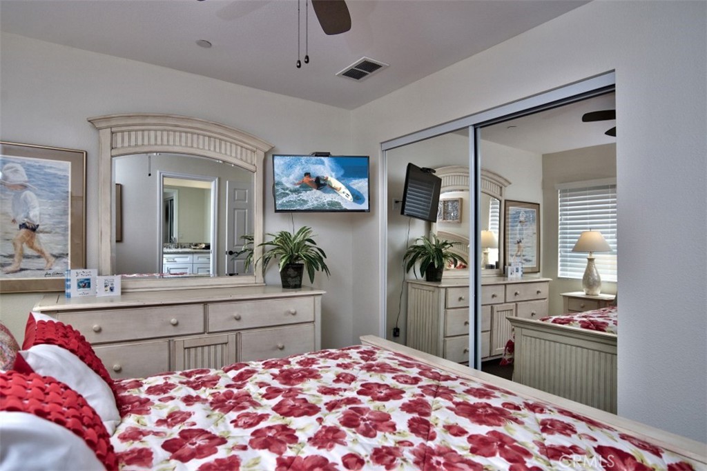 1509 E BALBOA Boulevard A, Newport Beach CA 92661 - photo 15
