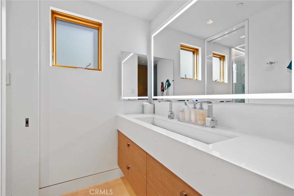 1509 E Bay Avenue, Newport Beach CA 92661 - photo 21