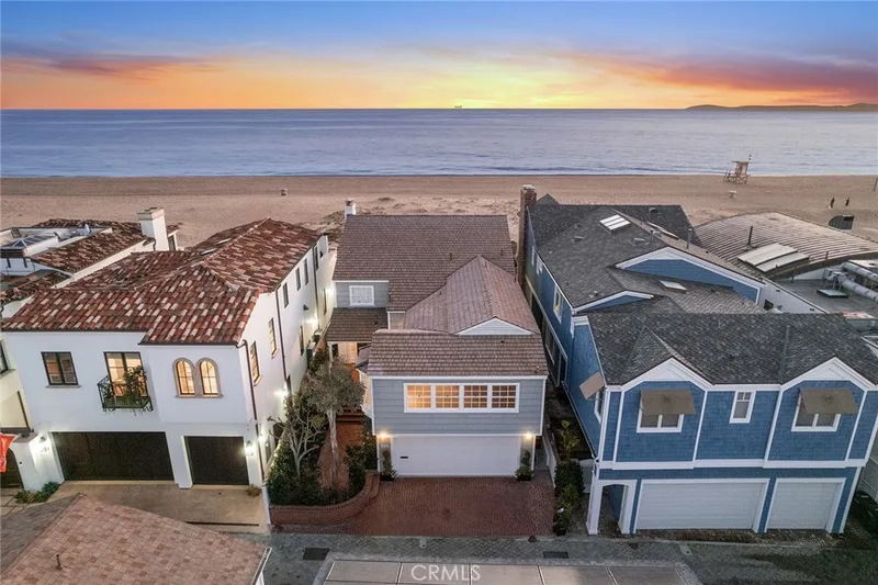 1516 E Ocean Front, Newport Beach, CA 92661