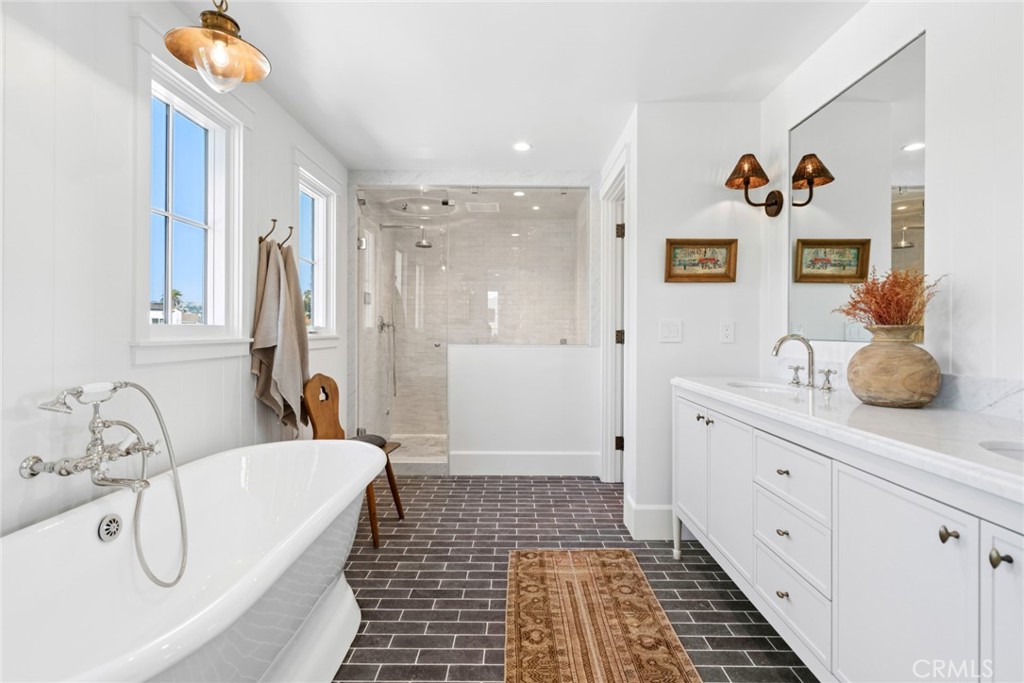 1517 Miramar Drive, Newport Beach CA 92661 - photo 23
