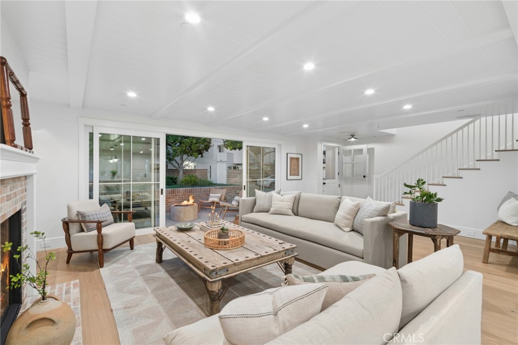 1517 Miramar Drive, Newport Beach CA 92661 - photo 42