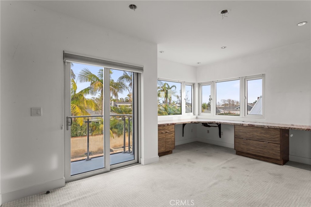 1518 Anita Lane, Newport Beach CA 92660 - photo 14