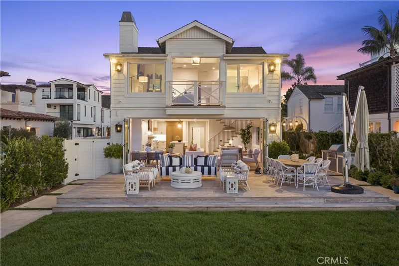 1519 E Bay, Newport Beach, CA 92661