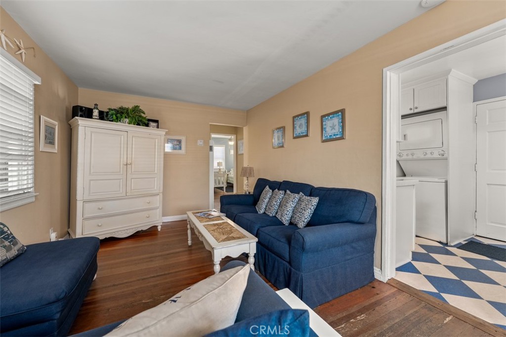 1527 W Balboa, Newport Beach CA 92663 - photo 8