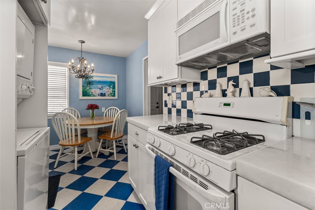 1527 W Balboa, Newport Beach CA 92663 - photo 14