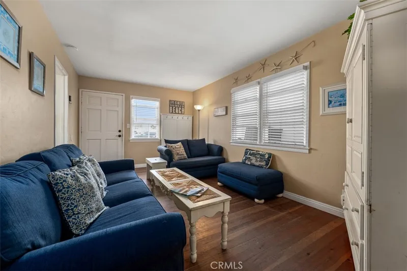 1527 W Balboa, Newport Beach, CA 92663