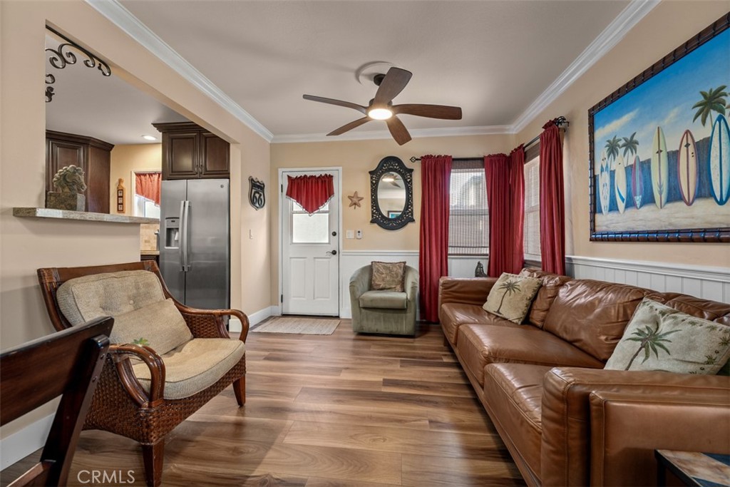 1527 W Balboa, Newport Beach CA 92663 - photo 22