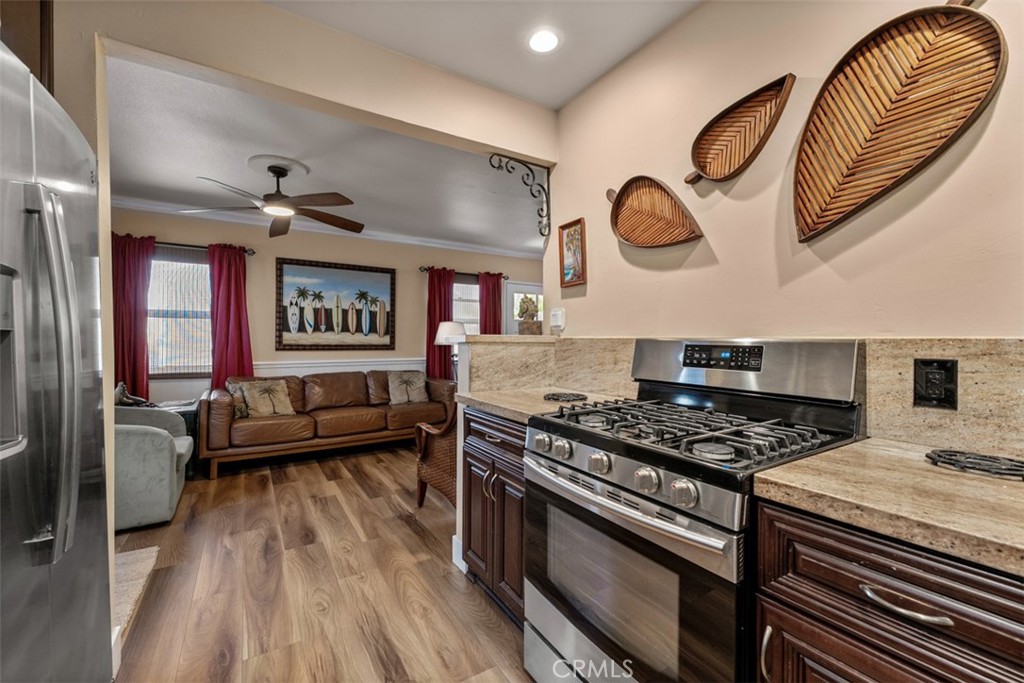 1527 W Balboa, Newport Beach CA 92663 - photo 28