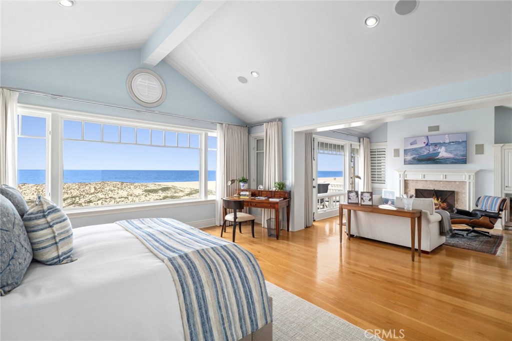 1550 E Oceanfront, Newport Beach CA 92661 - photo 14