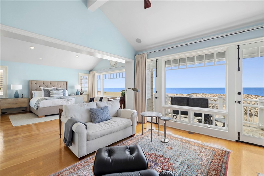 1550 E Oceanfront, Newport Beach CA 92661 - photo 17