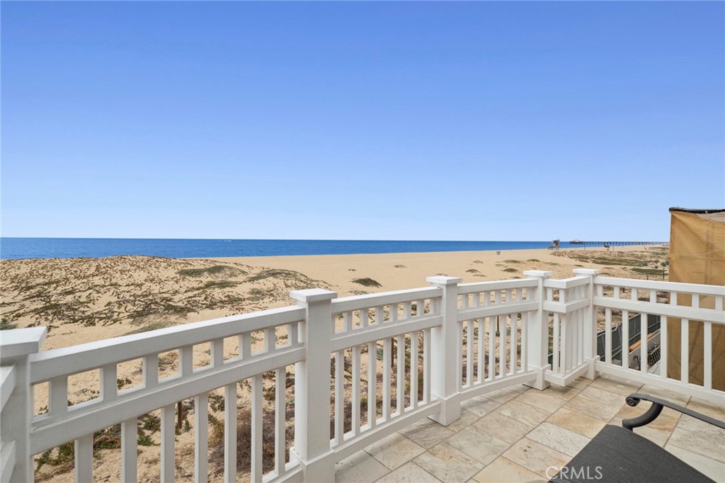 1550 E Oceanfront, Newport Beach CA 92661 - photo 28