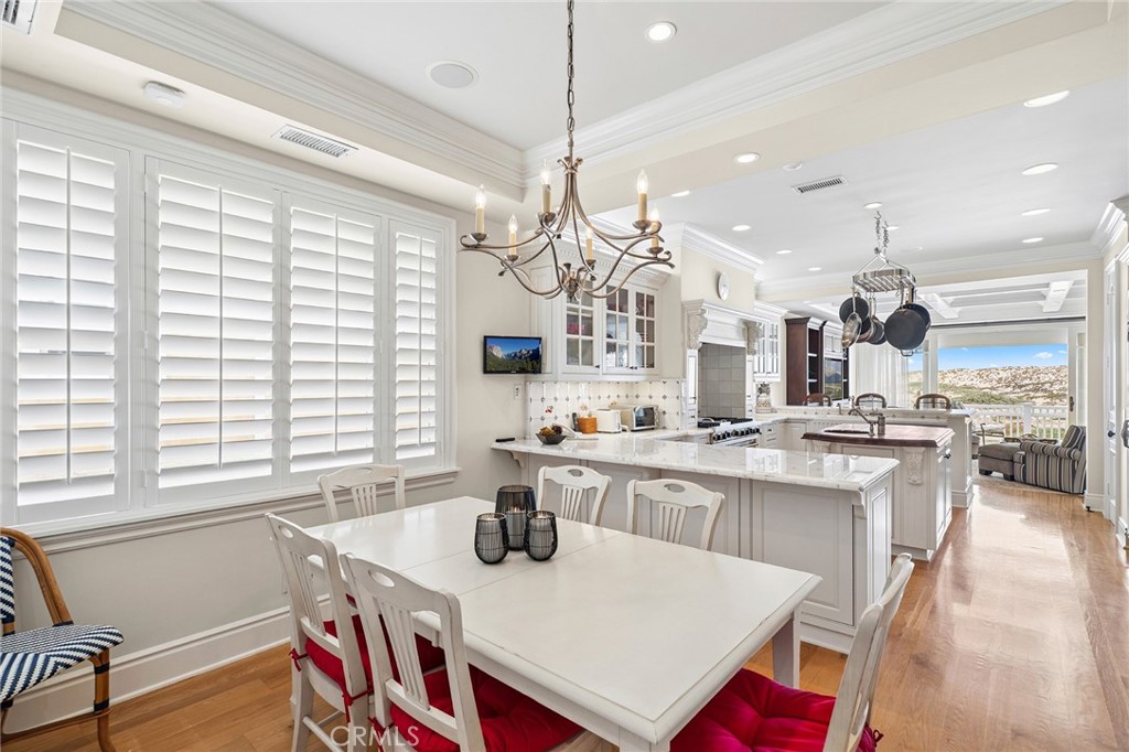 1550 E Oceanfront, Newport Beach CA 92661 - photo 29