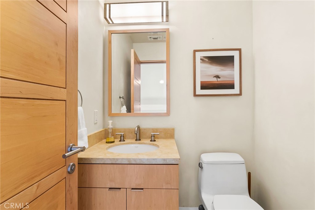 1554 E Oceanfront, Newport Beach CA 92661 - photo 41