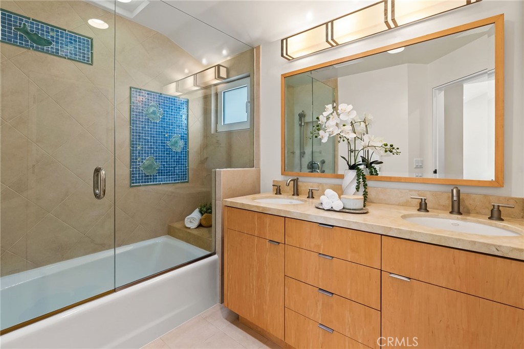 1554 E Oceanfront, Newport Beach CA 92661 - photo 29