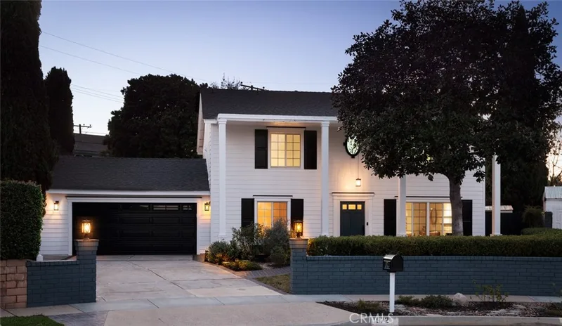 1572 Indus Street, Newport Beach, CA 92660
