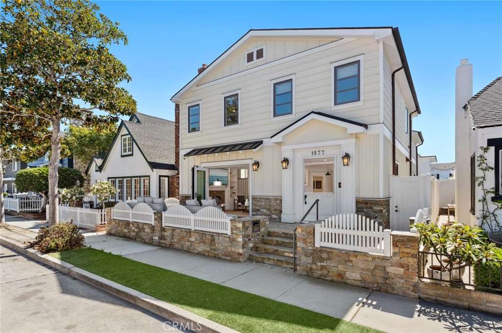 1577 Miramar Drive, Newport Beach CA 92661 - photo 1
