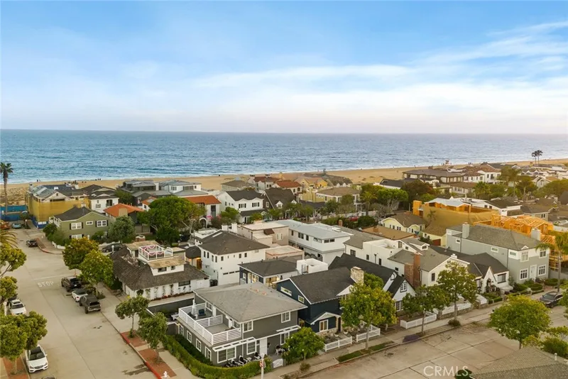 1585 Miramar, Newport Beach, CA 92661